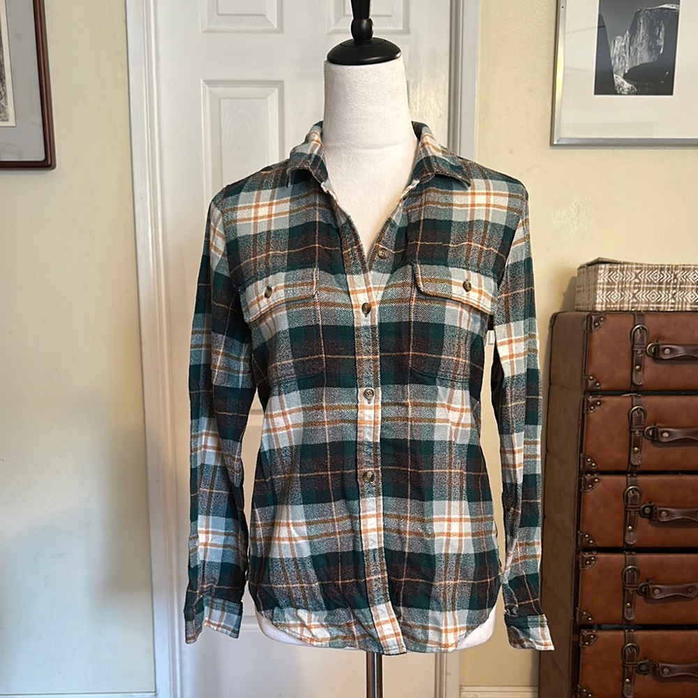 Plaid Button-Up Shirt